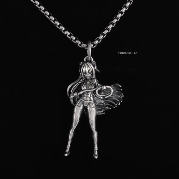 Anime Whip Girl Lucy Fairy Tail Sexy Pendant Manga 60cm Stainless Box Chain - Picture 1 of 12